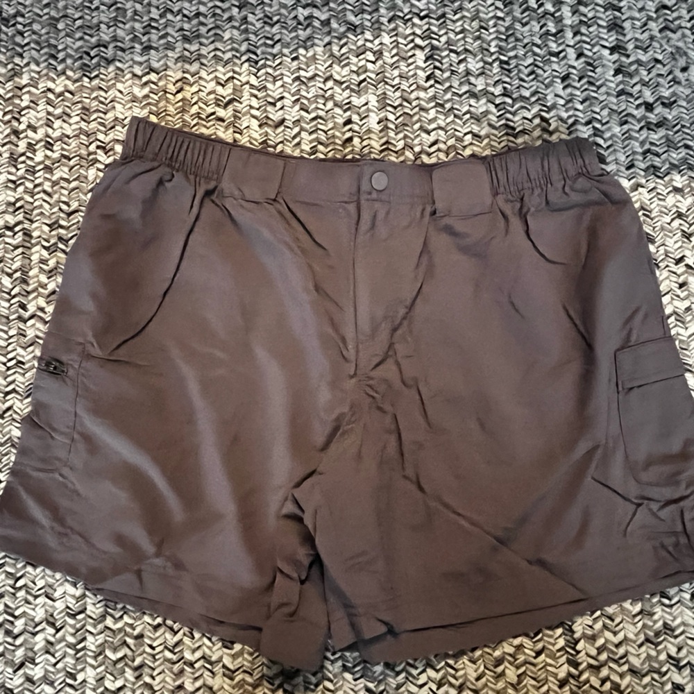 Women’s Columbia hiking short, Sz Lg